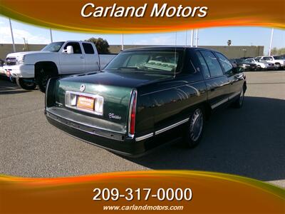 1997 Cadillac DeVille   - Photo 5 - Stockton, CA 95205