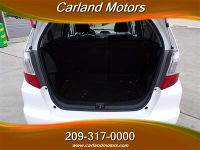 2010 Honda Fit Sport   - Photo 18 - Stockton, CA 95205