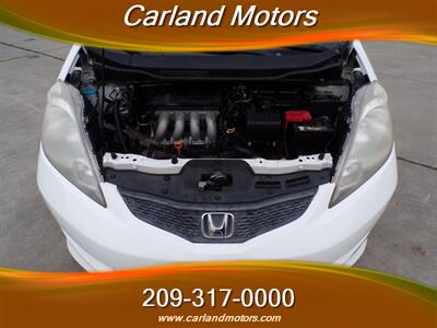 2010 Honda Fit Sport   - Photo 11 - Stockton, CA 95205