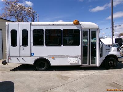 2008 Ford E-450 Shuttle Bus - Photo 8 - Stockton, CA 95205