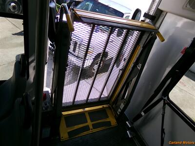 2008 Ford E-450 Shuttle Bus - Photo 33 - Stockton, CA 95205