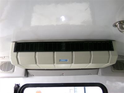 2008 Ford E-450 Shuttle Bus - Photo 24 - Stockton, CA 95205