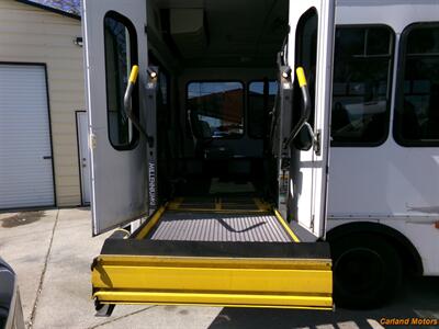 2008 Ford E-450 Shuttle Bus - Photo 34 - Stockton, CA 95205