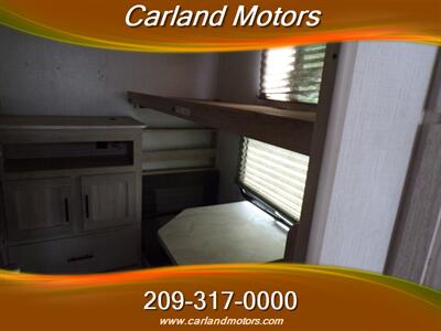 2023 Heartland Shadow Shadow Cruiser RV ID280QBS   - Photo 39 - Stockton, CA 95205
