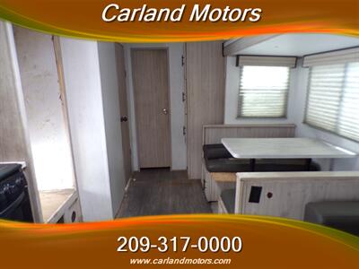 2023 Heartland Shadow Shadow Cruiser RV ID280QBS   - Photo 30 - Stockton, CA 95205