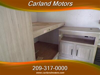 2023 Heartland Shadow Shadow Cruiser RV ID280QBS   - Photo 40 - Stockton, CA 95205