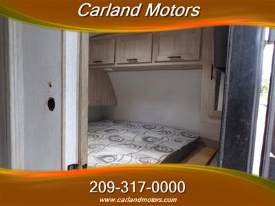 2023 Heartland Shadow Shadow Cruiser RV ID280QBS   - Photo 15 - Stockton, CA 95205