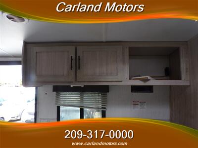 2023 Heartland Shadow Shadow Cruiser RV ID280QBS   - Photo 26 - Stockton, CA 95205