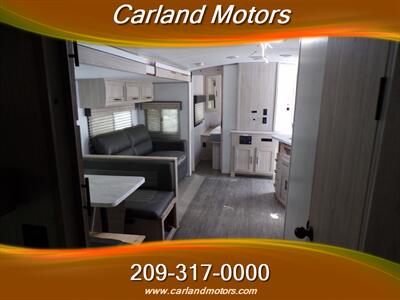 2023 Heartland Shadow Shadow Cruiser RV ID280QBS   - Photo 38 - Stockton, CA 95205