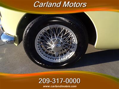 1963 MG MGB Roadster Convertible - Photo 10 - Stockton, CA 95205