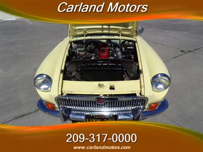 1963 MG MGB Roadster Convertible   - Photo 11 - Stockton, CA 95205