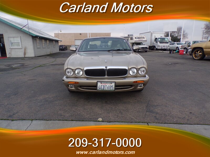 Used 1999 Jaguar XJ Series XJ8 with VIN SAJHX1040XC860885 for sale in Stockton, CA