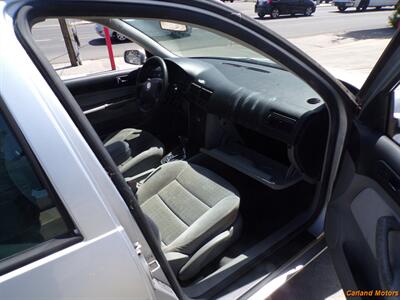 2002 Volkswagen Golf GLS   - Photo 17 - Stockton, CA 95205