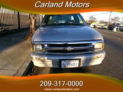 1997 Chevrolet S-10 LS   - Photo 2 - Stockton, CA 95205