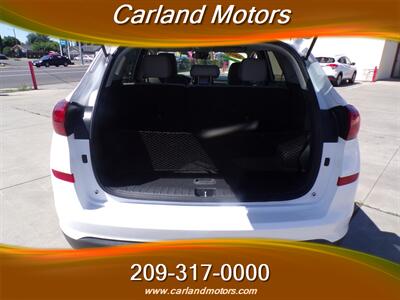 2019 Hyundai TUCSON SE - Photo 18 - Stockton, CA 95205