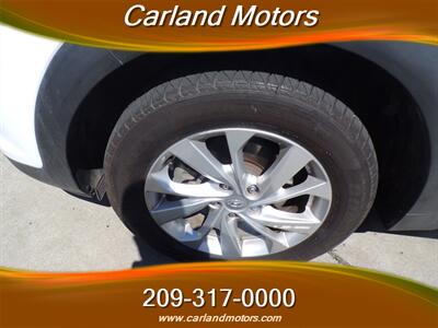 2019 Hyundai TUCSON SE - Photo 9 - Stockton, CA 95205