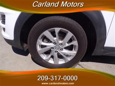 2019 Hyundai TUCSON SE - Photo 10 - Stockton, CA 95205