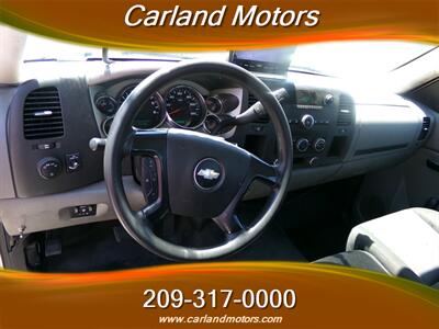 2013 Chevrolet Silverado 3500HD Work Truck   - Photo 13 - Stockton, CA 95205