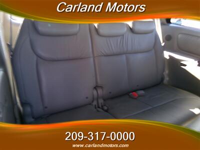 2007 Toyota Sienna XLE Limited 7-Passenger   - Photo 26 - Stockton, CA 95205