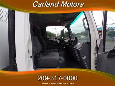 2014 Isuzu NRR w/Liftgate   - Photo 28 - Stockton, CA 95205