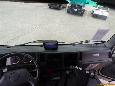 2014 Isuzu NRR W/Liftgate   - Photo 12 - Stockton, CA 95205
