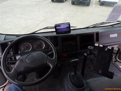 2014 Isuzu NRR W/Liftgate   - Photo 13 - Stockton, CA 95205