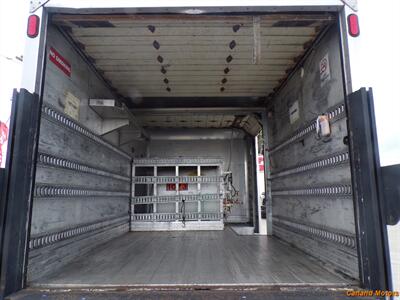 2014 Isuzu NRR W/Liftgate   - Photo 17 - Stockton, CA 95205