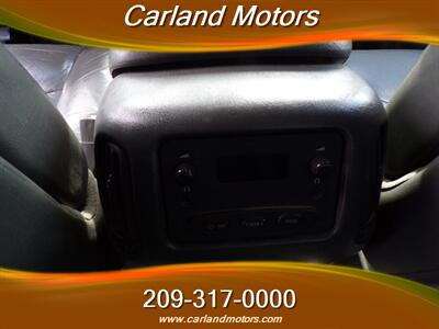 2004 GMC Sierra 2500HD SLT   - Photo 19 - Stockton, CA 95205