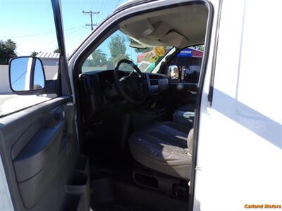2007 Chevrolet Express 2500   - Photo 9 - Stockton, CA 95205