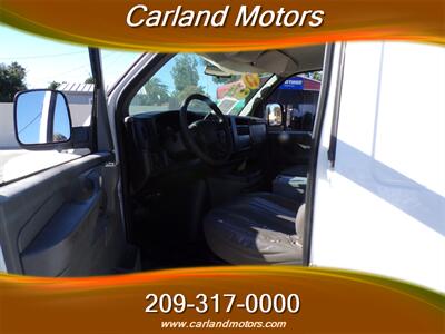 2007 Chevrolet Express 2500   - Photo 9 - Stockton, CA 95205