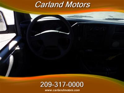 2007 Chevrolet Express 2500   - Photo 15 - Stockton, CA 95205