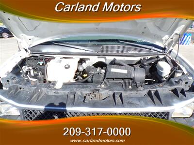 2007 Chevrolet Express 2500   - Photo 12 - Stockton, CA 95205