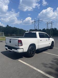2020 RAM 1500 Big Horn  Night Edition - Photo 5 - Woburn, MA 01801