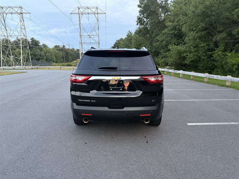 2018 Chevrolet Traverse 1LT - Photo 18