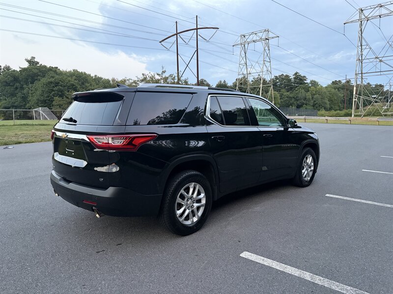 2018 Chevrolet Traverse 1LT - Photo 7