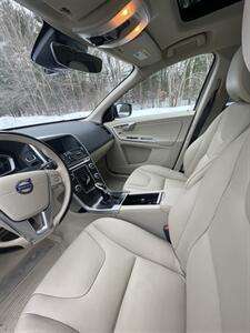 2015 Volvo XC60 T6   - Photo 13 - Woburn, MA 01801