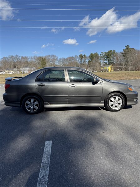 2005 Toyota Corolla S  