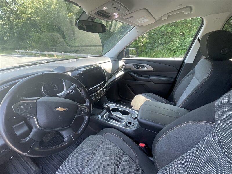 2018 Chevrolet Traverse 1LT - Photo 9