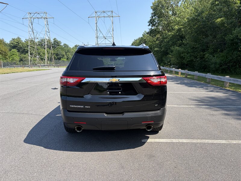 2018 Chevrolet Traverse 1LT - Photo 6