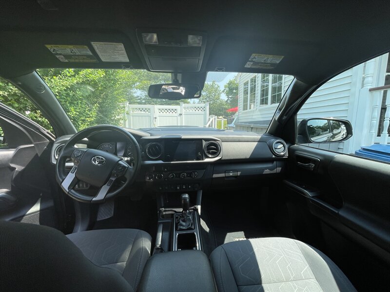 2019 Toyota Tacoma TRD Sport - Photo 14