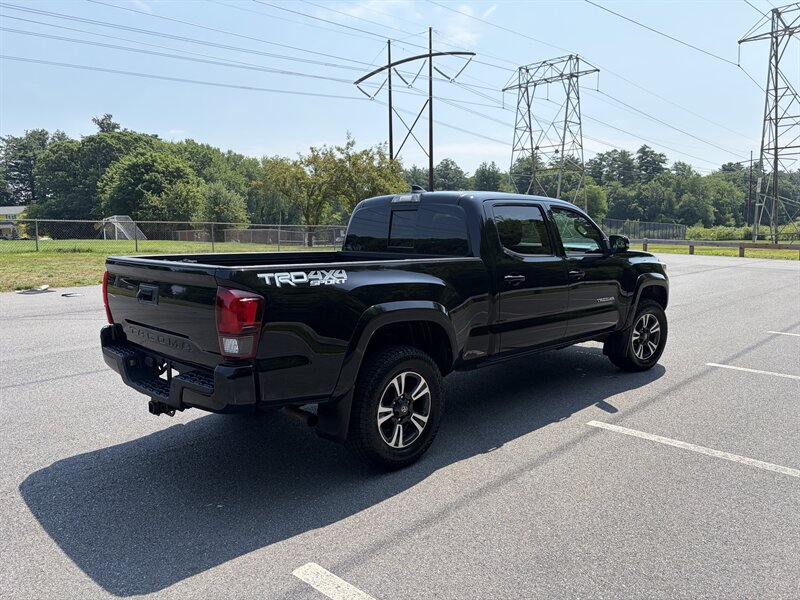 2019 Toyota Tacoma TRD Sport - Photo 8