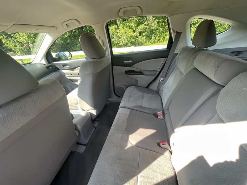 2012 Honda CR-V LX - Photo 13