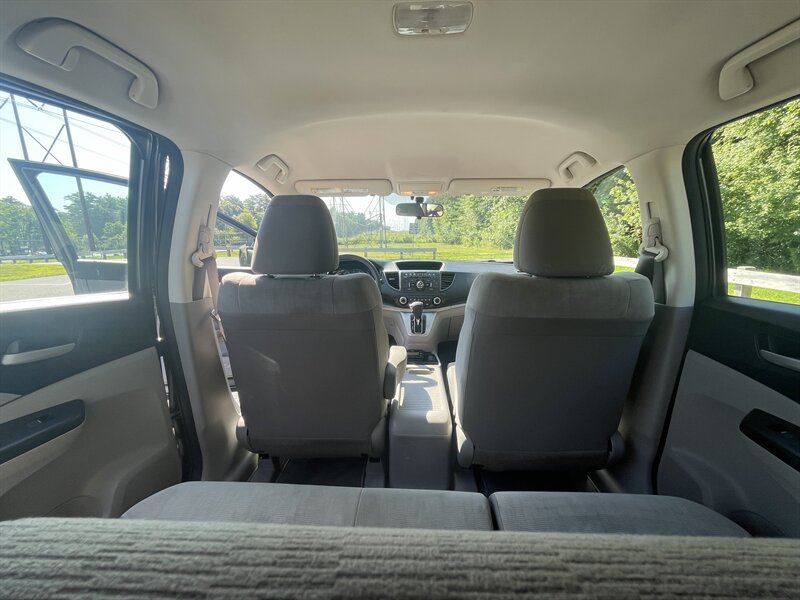 2012 Honda CR-V LX - Photo 16