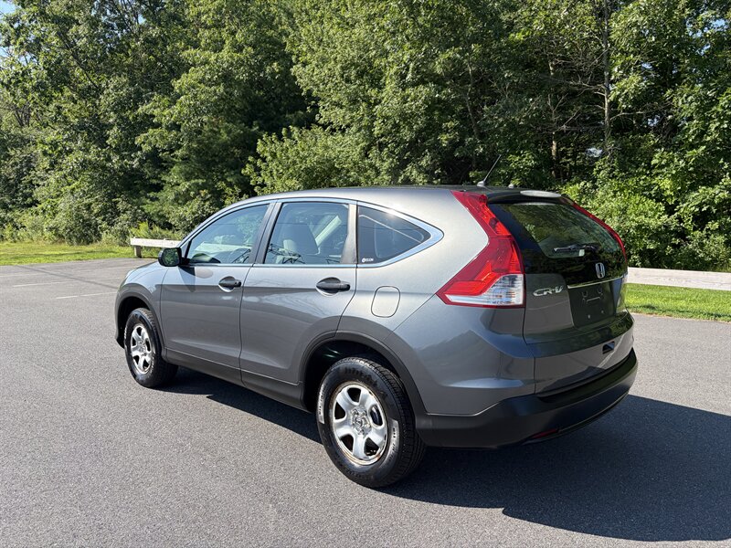 2012 Honda CR-V LX - Photo 9