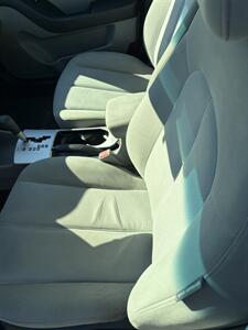 2009 Hyundai ELANTRA GLS   - Photo 8 - Woburn, MA 01801