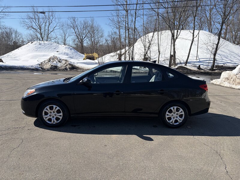 2009 Hyundai ELANTRA GLS   - Photo 1 - Woburn, MA 01801