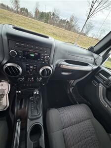 2011 Jeep Wrangler Unlimited Sport - Photo 11 - Burlington, MA 01803
