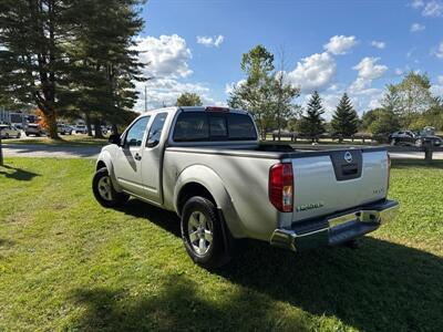 2012 Nissan Frontier SV V6   - Photo 8 - Burlington, MA 01803