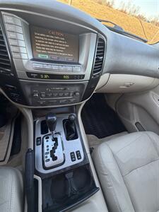 2003 Toyota Land Cruiser   - Photo 12 - Burlington, MA 01803