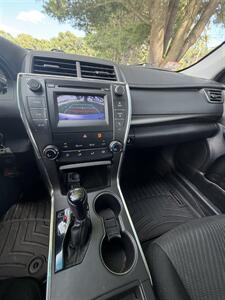 2015 Toyota Camry LE - Photo 12 - Burlington, MA 01803